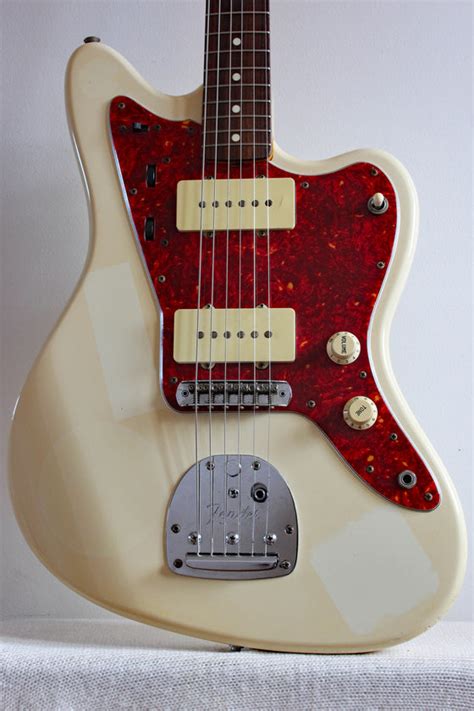 used fender jazzmaster